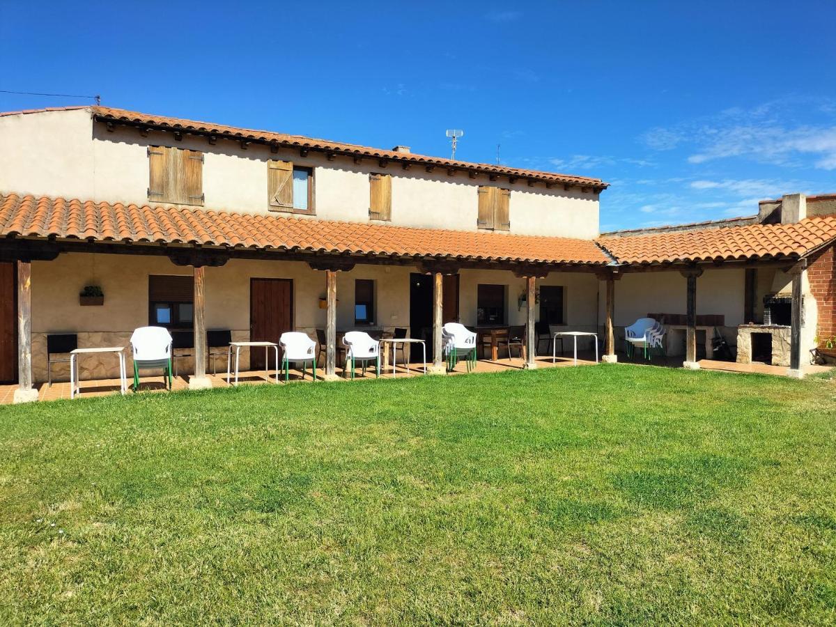 Albergue Don Camino Villalcázar de Sirga Dış mekan fotoğraf