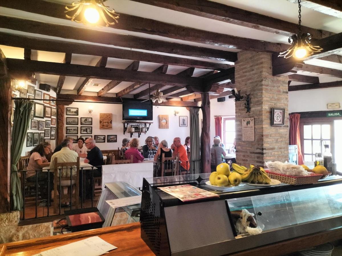 Albergue Don Camino Villalcázar de Sirga Dış mekan fotoğraf